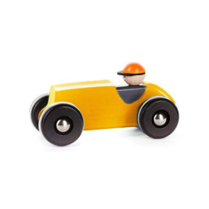 Retro automobile gialla