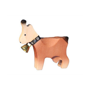 Capra marrone grande con campanella