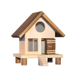 Pollaio in legno